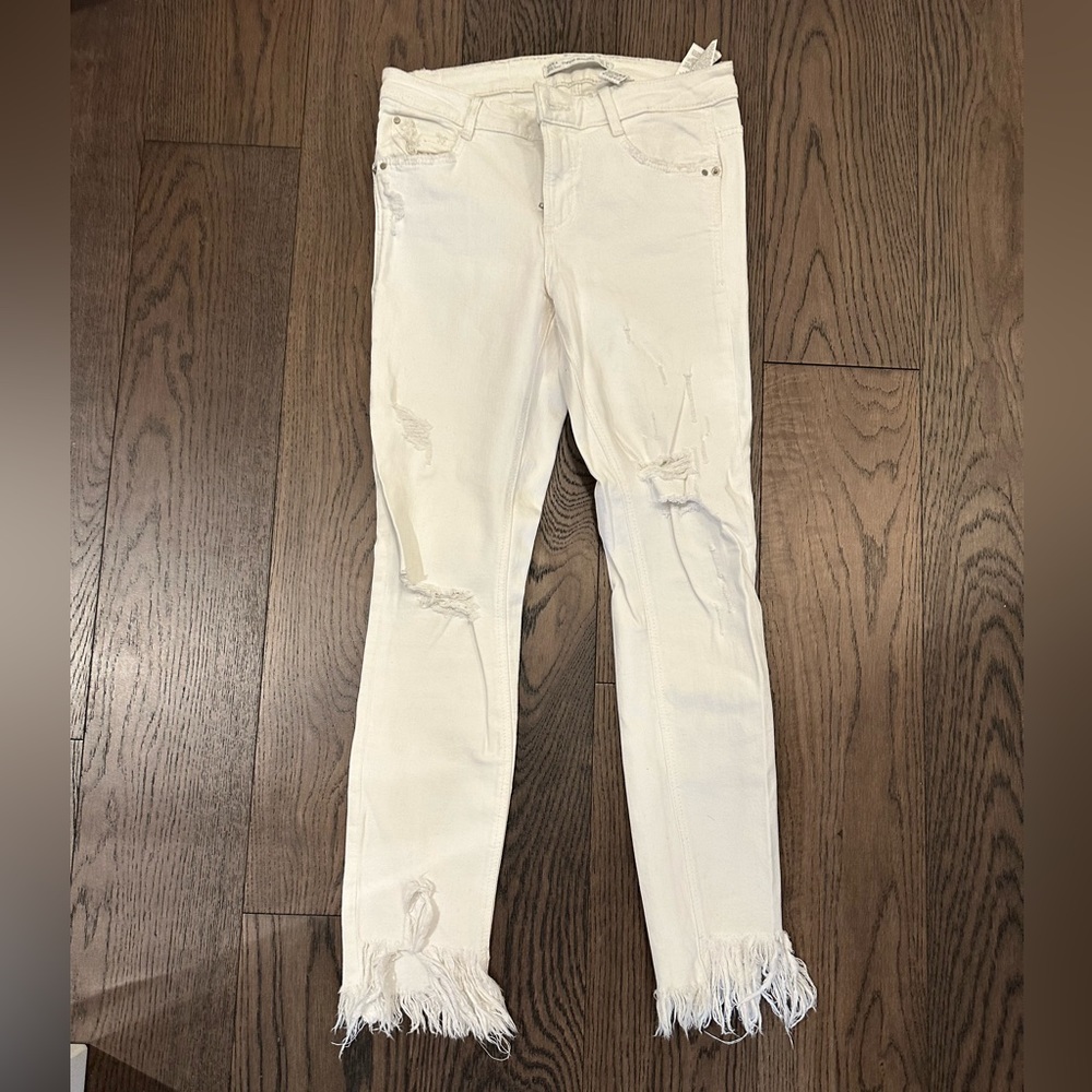 White Fringe Skinny Jeans Size 4